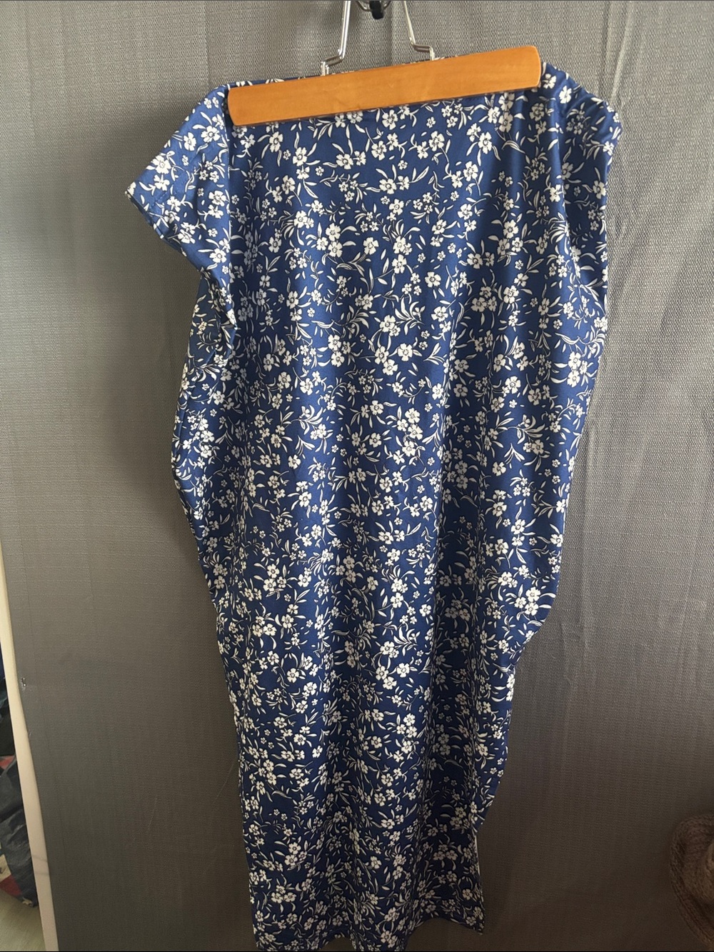 Women’s ' Navy Blue Floral Skirt